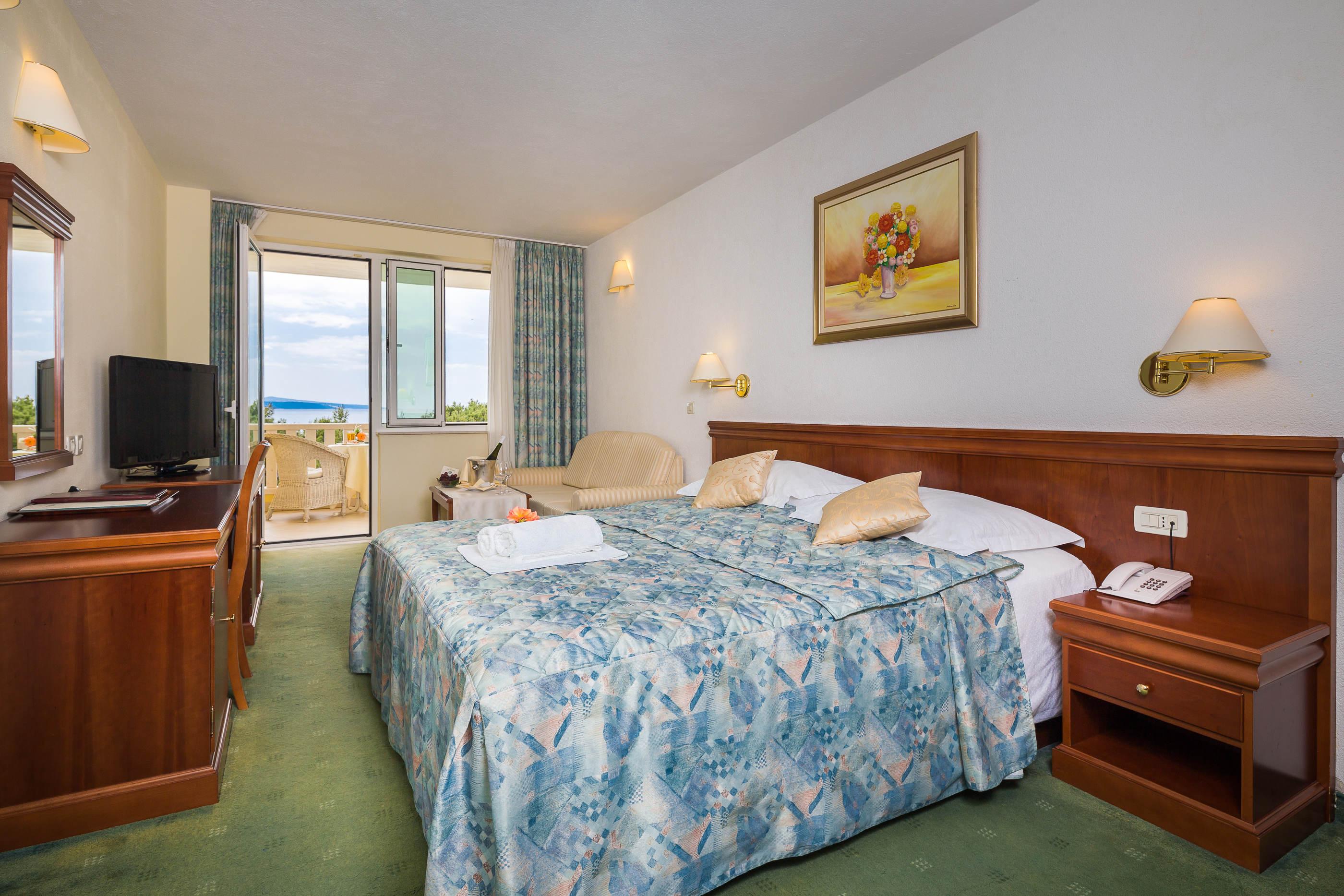 Bacchus Hotel