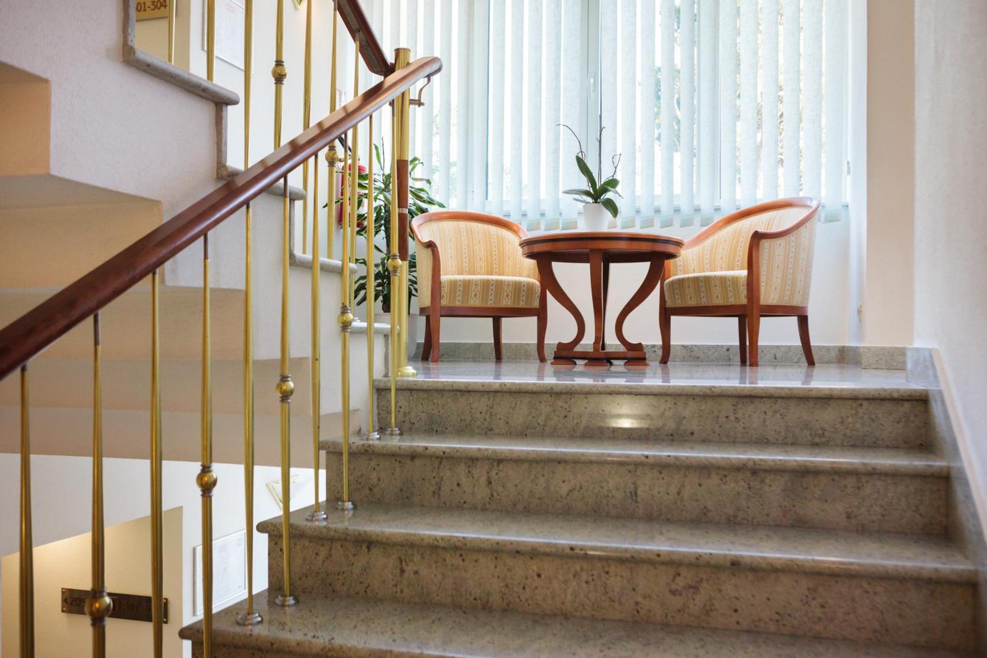 Bacchus Hotel